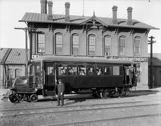 Mack railbus on trial at DundRGW Burnham Shops, 1926